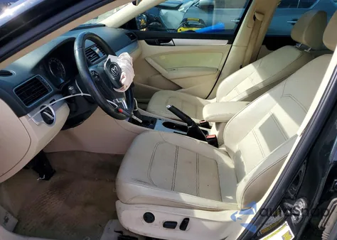 2013 Volkswagen Passat Se from USA, damaged, VIN 1VWBP7A30DC056575